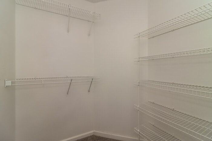 Building Photo - 389 Tapley Rd