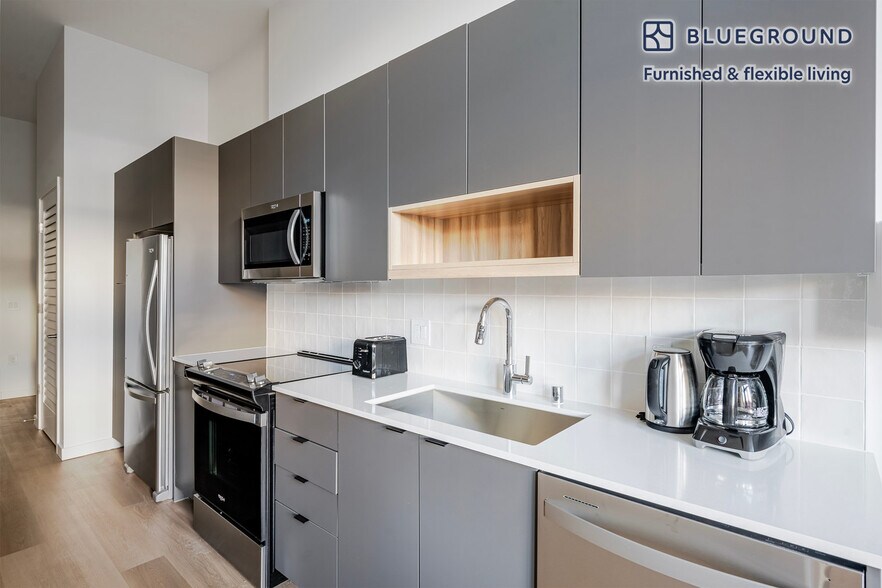 Building Photo - 2245 NW 56th St