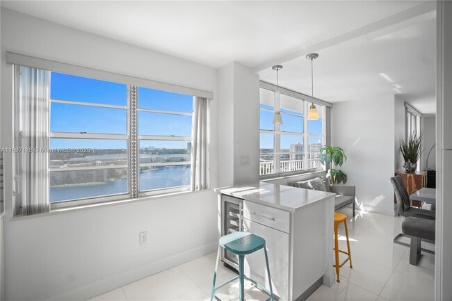 Building Photo - 2851 NE 183rd St