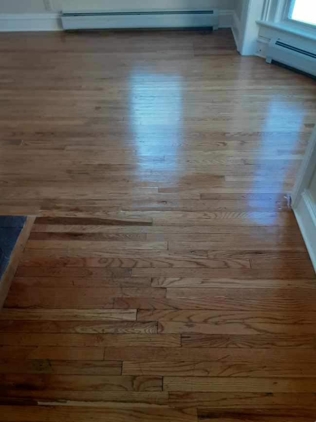 Building Photo - 184 Thames St