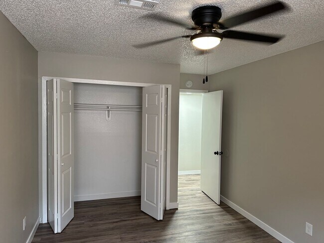 Building Photo - 1010 Holli Springs Ln