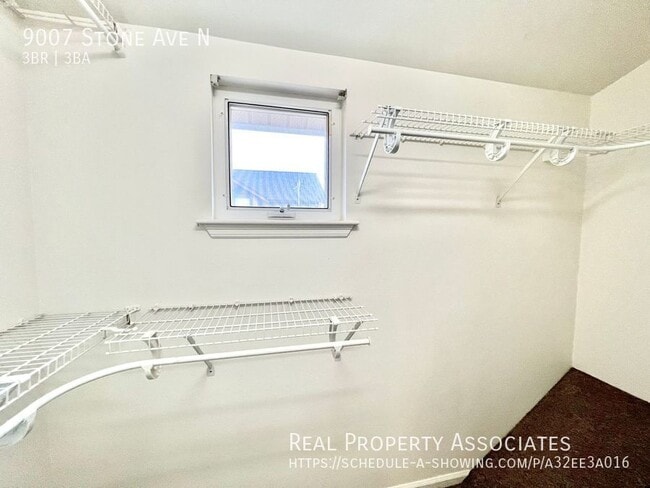 Building Photo - 9007 Stone Ave N