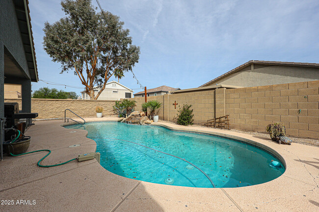 Building Photo - 4010 E Sidewinder Ct