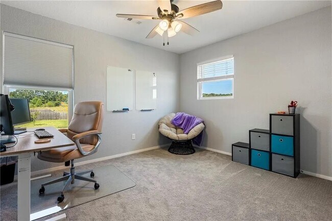 Building Photo - 805 NW 70th Ave