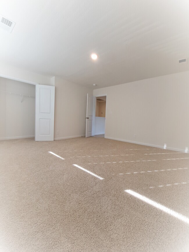 Building Photo - 12032 Sweet Almond Ln