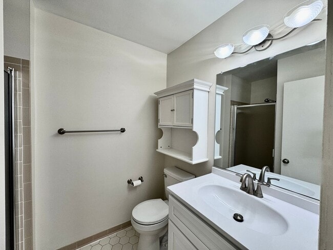 Building Photo - READY NOW!! Fenced Patio - Pet Friendly - Over 1,500 Square Feet!!