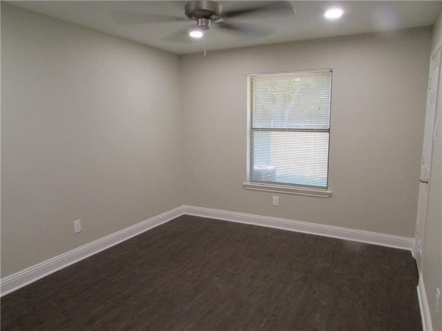 Building Photo - 6820 Stillmeadows Cir N