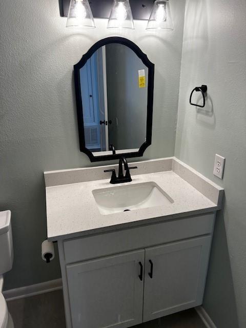 Building Photo - 2056 Mesa Dr