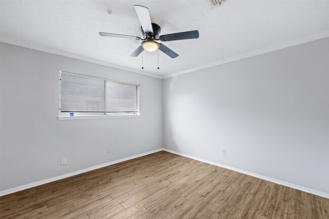 Building Photo - 10735 Kitty Brook Dr