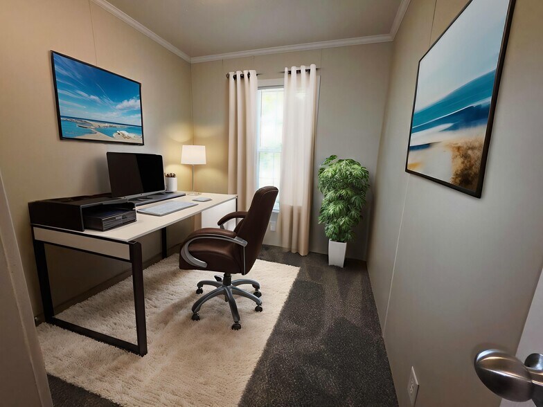 Building Photo - 3653 Pinoak St