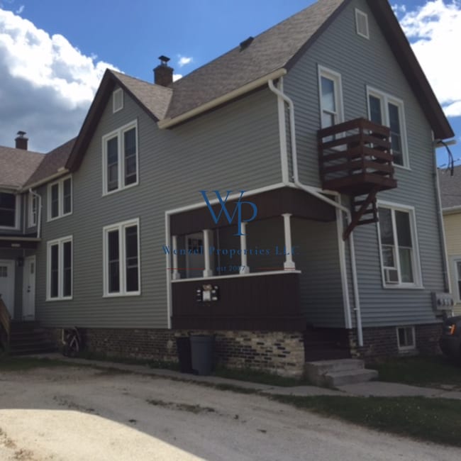 Building Photo - 1411 Marshall St