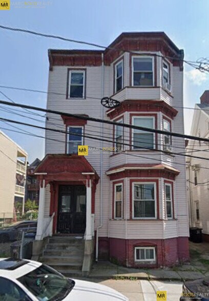 Primary Photo - 33 Falcon St