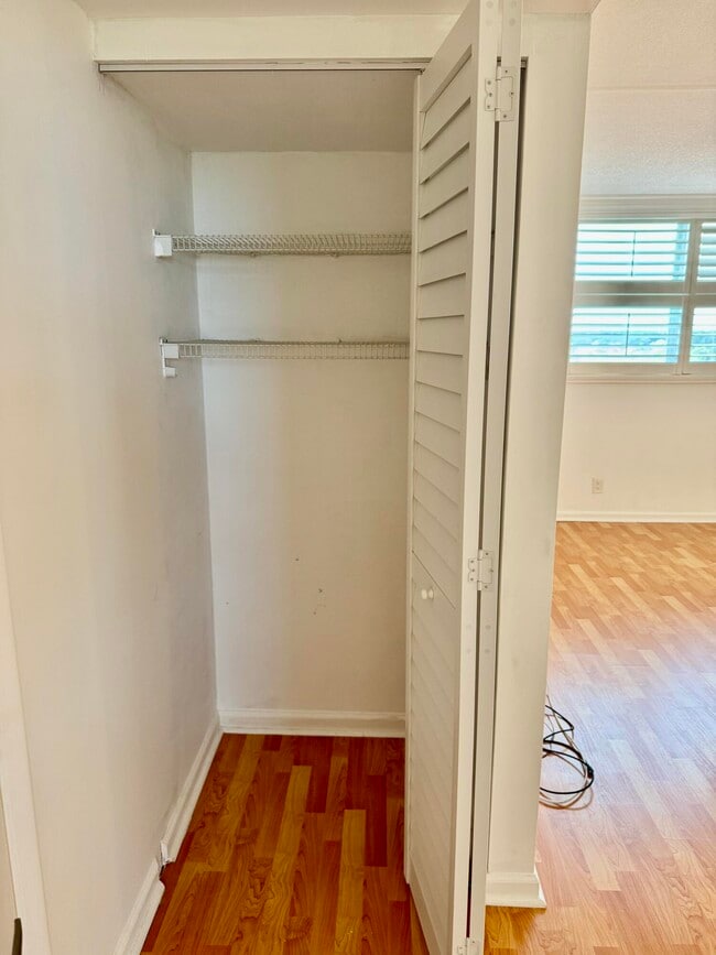 Building Photo - 6161 NW 2nd Ave