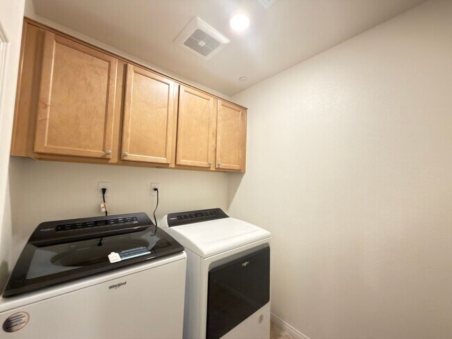 Building Photo - Fully Furnished Home in Inspirada