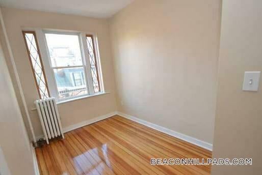 Building Photo - 70 Joy St