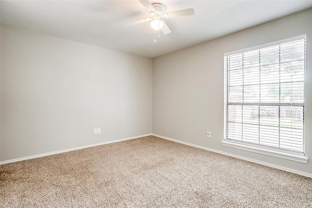 Building Photo - 1380 Todd Dr