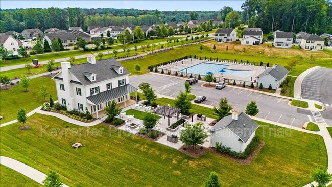 Building Photo - 1751 Mallard Dr