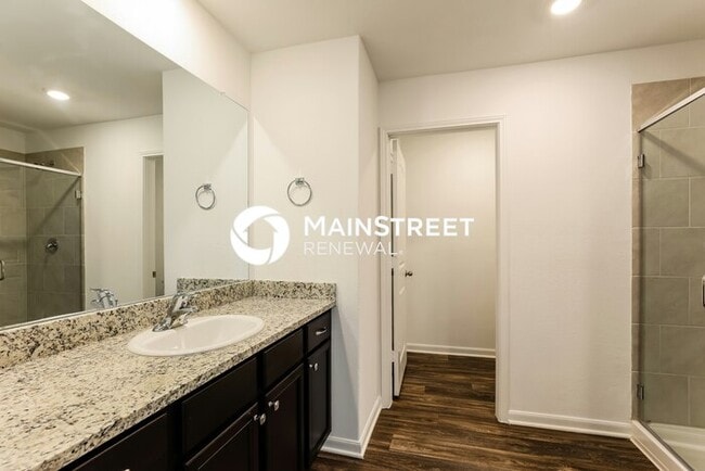 Building Photo - 4 Bedroom Pet-Friendly Home in New Braunfe...