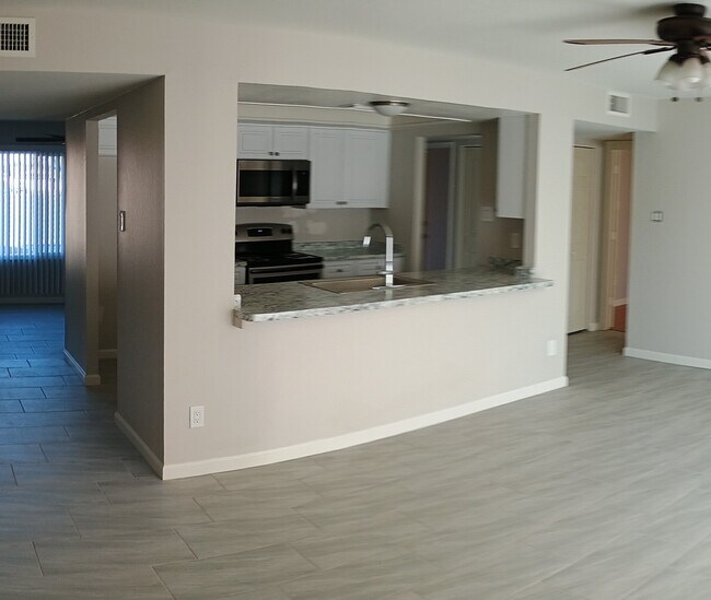 Building Photo - 3545 W Banff Ln.