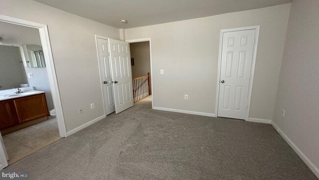Building Photo - 15703 London Pl