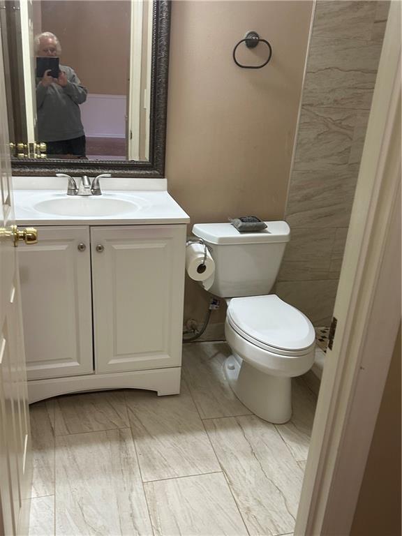 Building Photo - 2051 Bishop Creek Dr