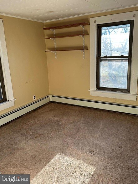 Building Photo - 12 Delaware Ave