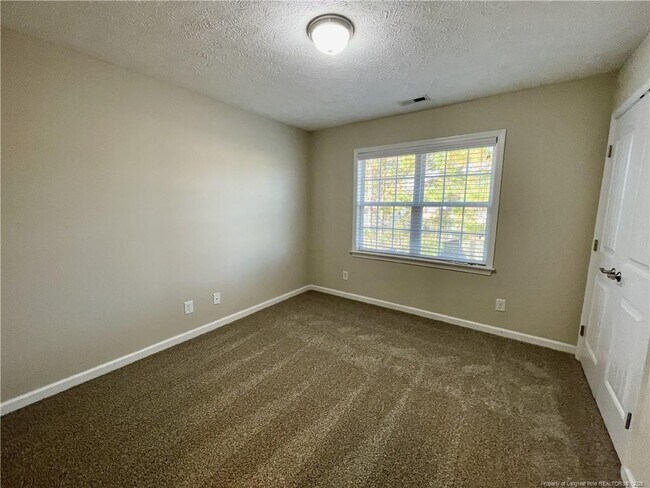 Building Photo - 4028 Quarry Hollow Drive