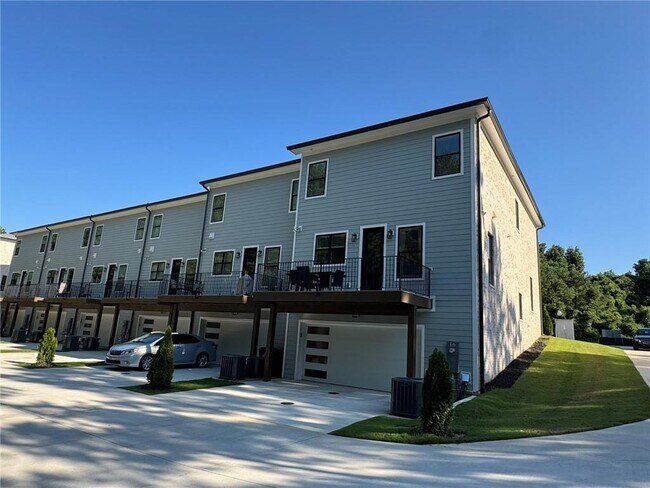 Building Photo - 173 Brush Creek Ct