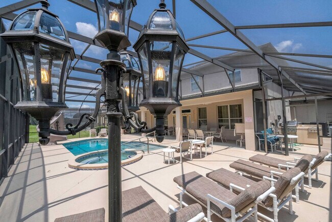 Building Photo - 8543 La Isla Dr