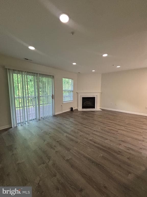 Building Photo - 863 English Chestnut Dr