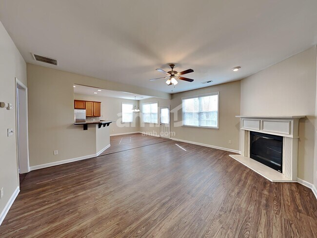 Building Photo - 183 Diamond Ridge Ave