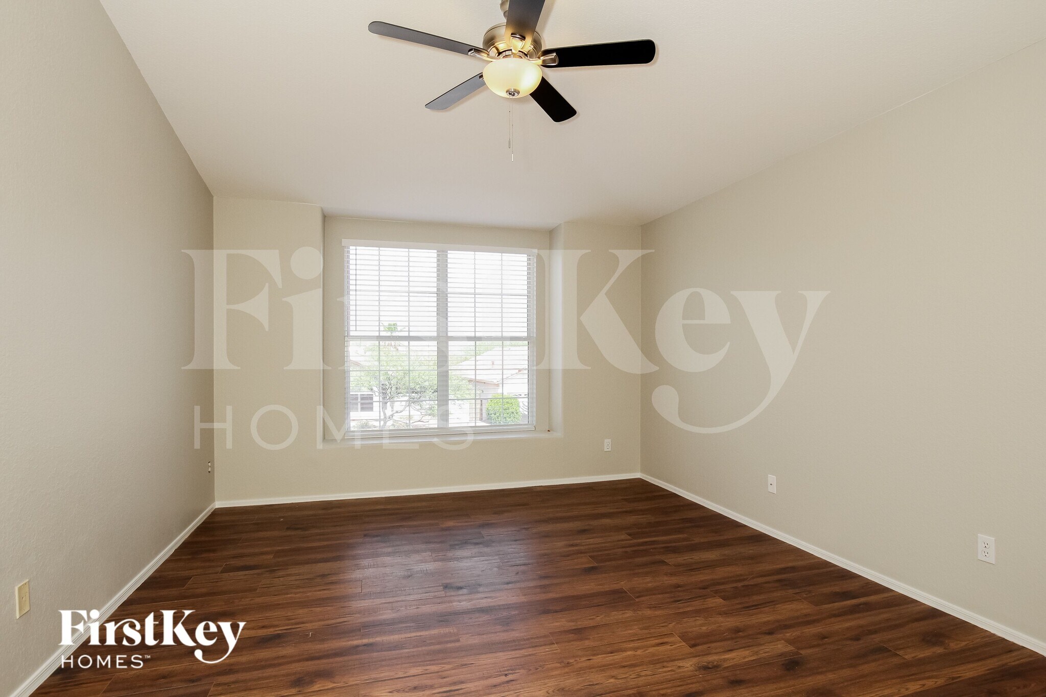 Building Photo - 12183 N New Dawn Ave