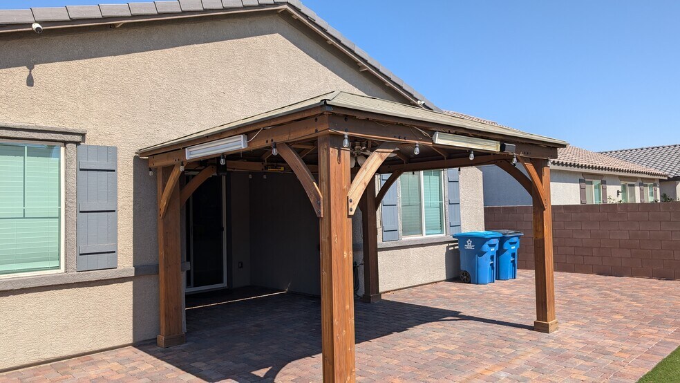 Building Photo - 653 Timberfalls Ln