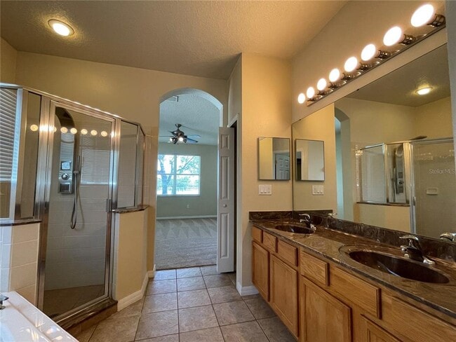 Building Photo - 13826 Amelia Pond Dr