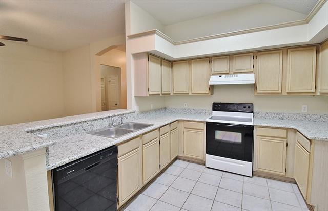 Building Photo - 210 Ridgecrest Dr
