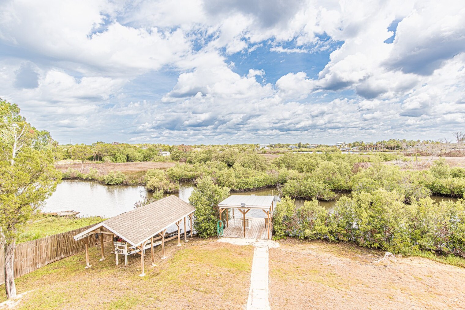 Building Photo - 14413 W Ozello Trail