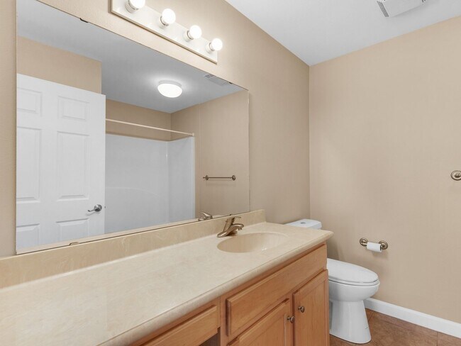 Building Photo - The Residences at Cypress Preserve Beautiful 2B/2B Apartment in FWB in Pristine Nature Setting! *...