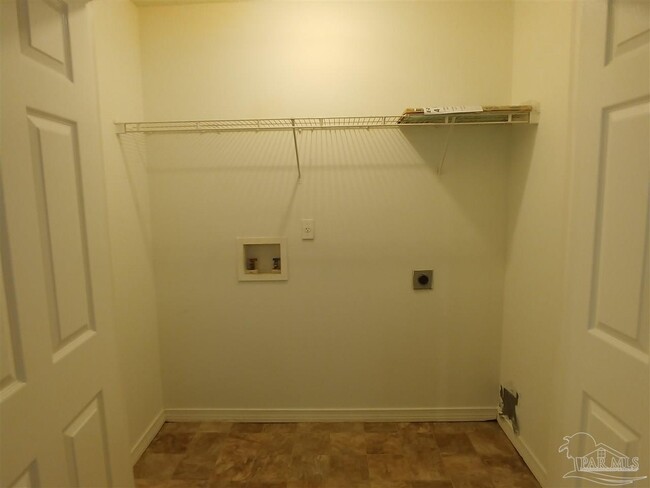 Building Photo - 4776 Eva Dr