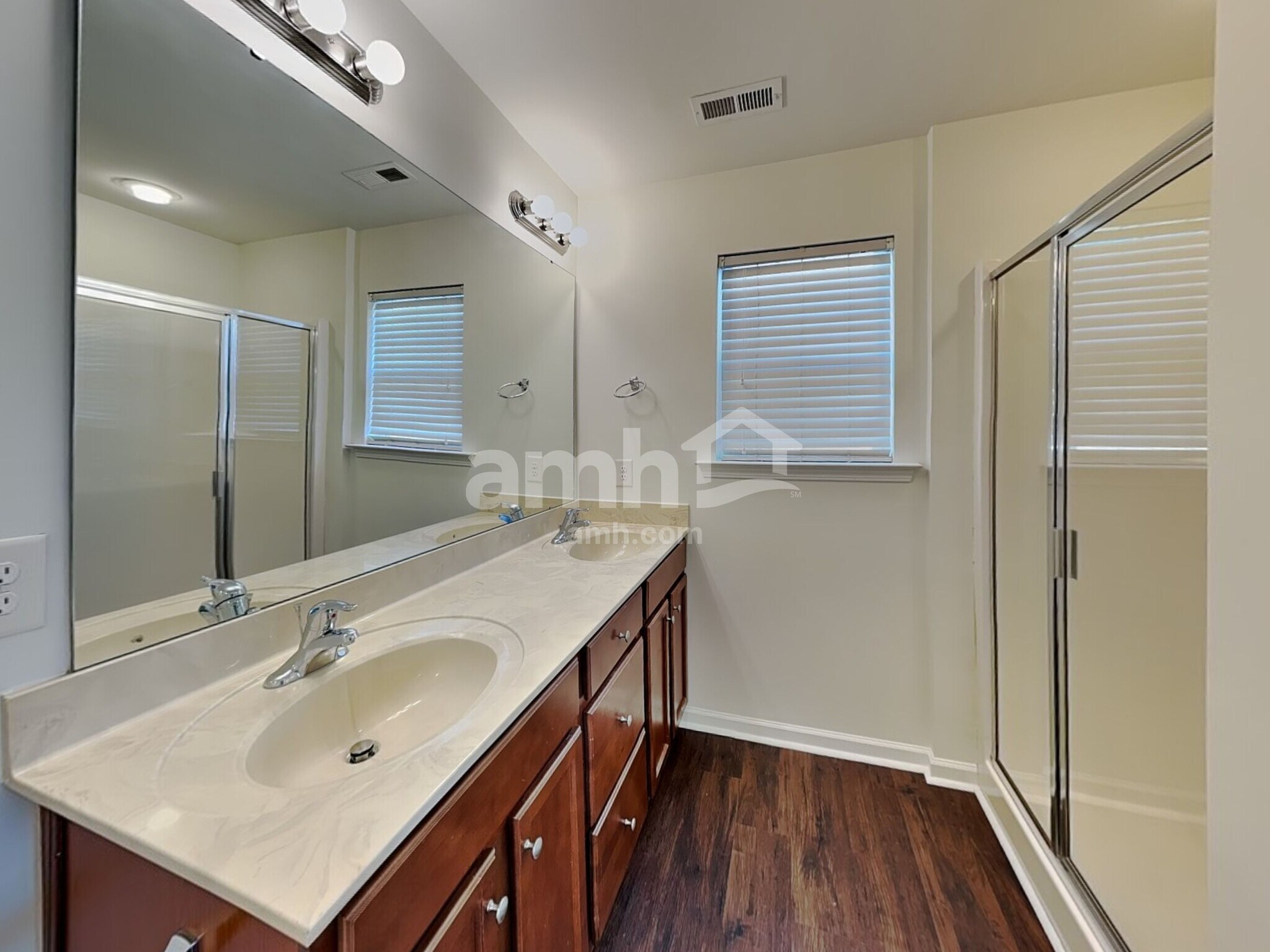 Building Photo - 10233 Broken Stone Ct