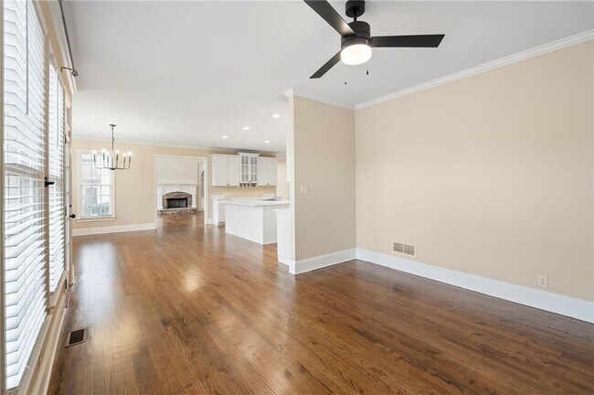 Building Photo - 870 Longstone Landing