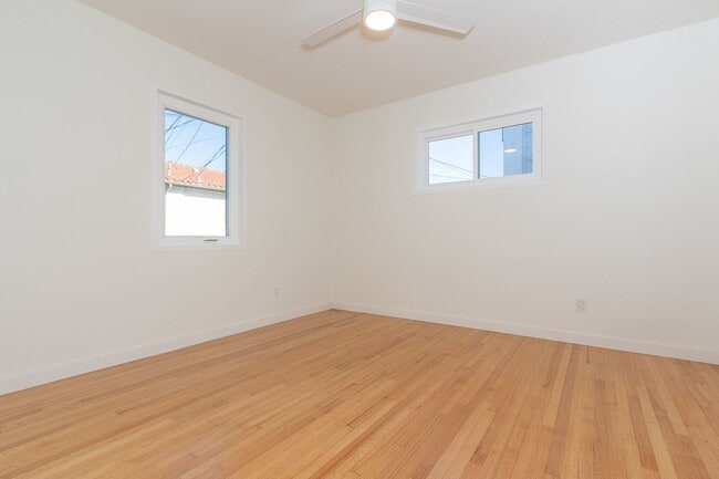 Building Photo - Beautifully Remodeled 2 Bed/1Bath Home with Ocean and Bay Glimpses in Ocean Beach!
