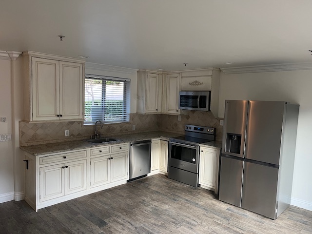 Kitchen View - 28445 Lewis Pl