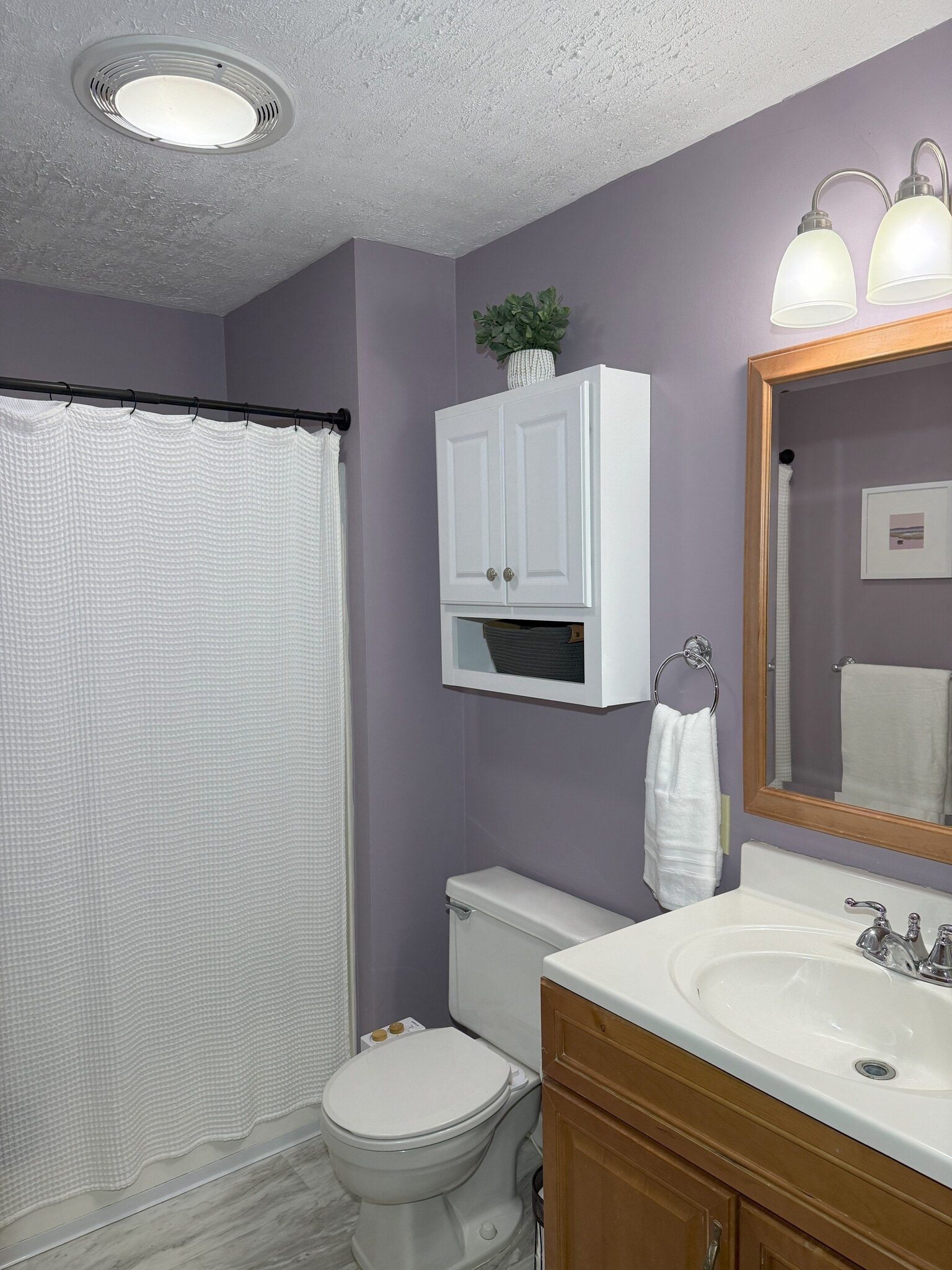 Building Photo - 61 Hawthorne Cir
