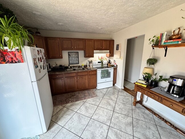 Building Photo - Single Family Home in the heart of Fern Creek