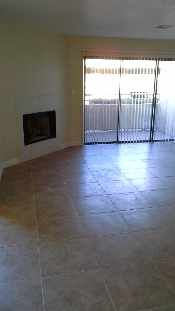 Building Photo - Vizcaya Condo in Gated Community