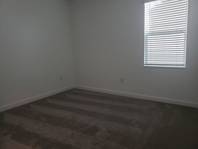 Building Photo - Bridgewalk Home with Solar Panels