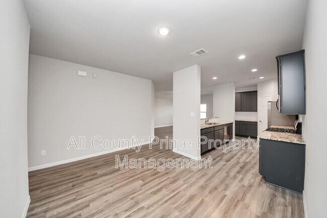 Building Photo - 13318 Villa Sola Dr