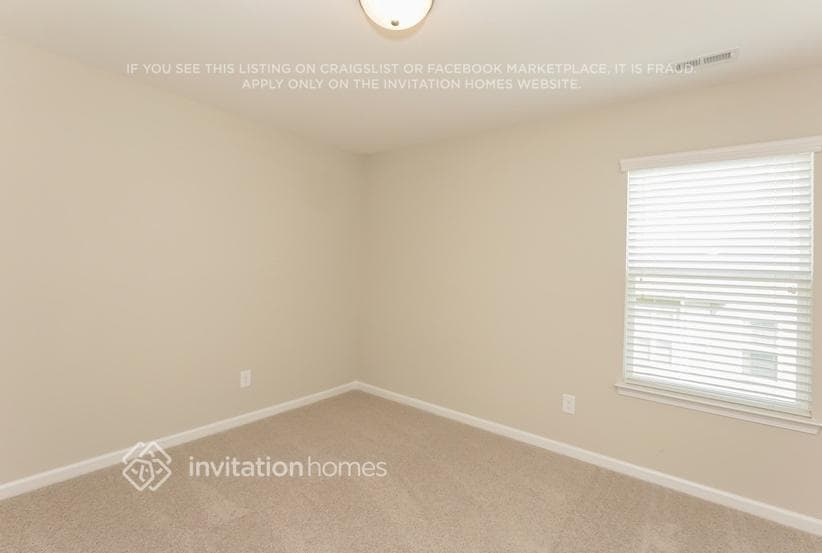 Building Photo - 5730 Verrazano Dr