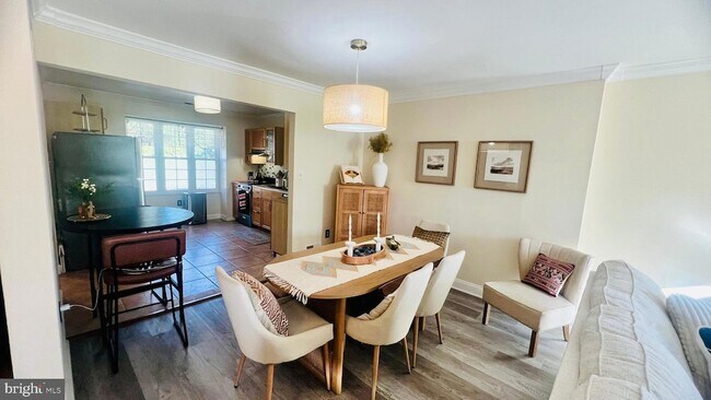 Building Photo - 18310 Timko Ln