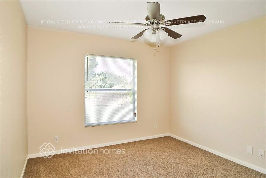 Building Photo - 3642 SW Darwin Blvd